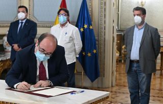 Iceta destaca el "talante negociador" de sindicatos en el acuerdo sobre interinos